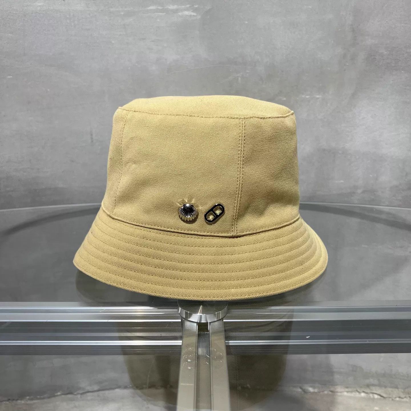 Hermes HERMES Fisherman Hat Metallic Calvi Seashell 57 Size ONE SIZE - 1 Thumbnail