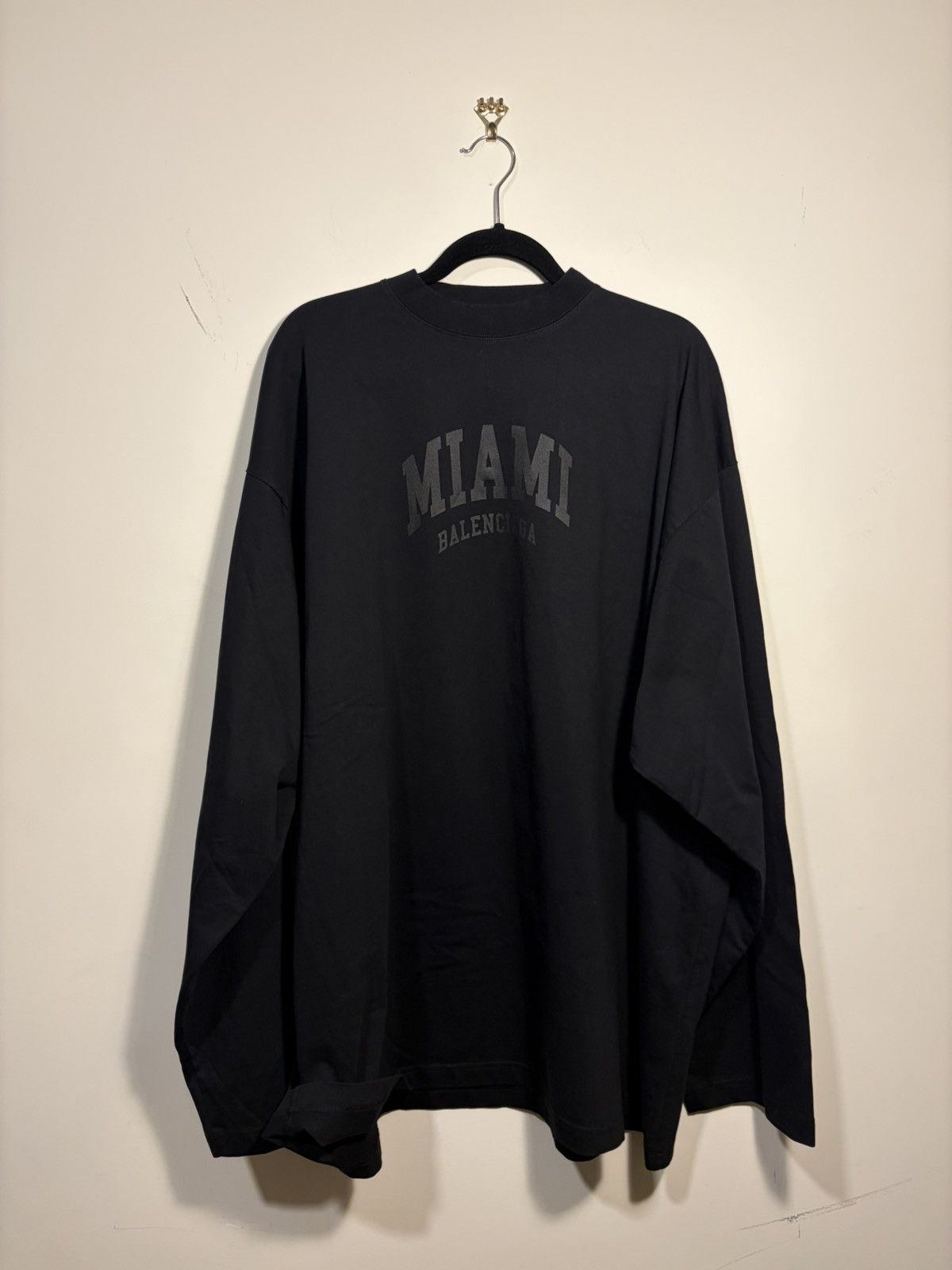 Balenciaga Black On Black Miami Mock Neck Longsleeve Size US XL / EU 56 / 4 - 1 Thumbnail