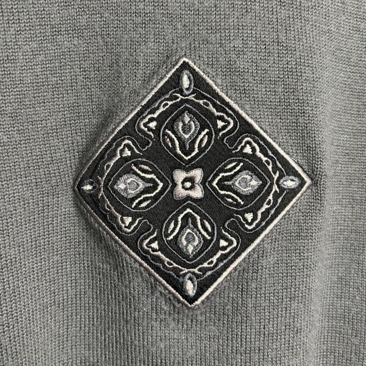 Vintage Vintage Y2K Grey Embroidered Mockneck Quarter Zip Sweater Size S / US 4 / IT 40 - 3 Thumbnail
