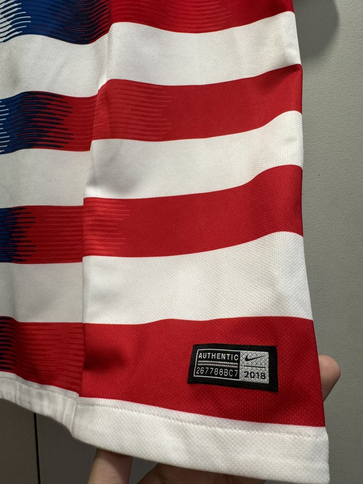 Nike Nike USA 2018 Jersey Size US M / EU 48-50 / 2 - 5 Thumbnail