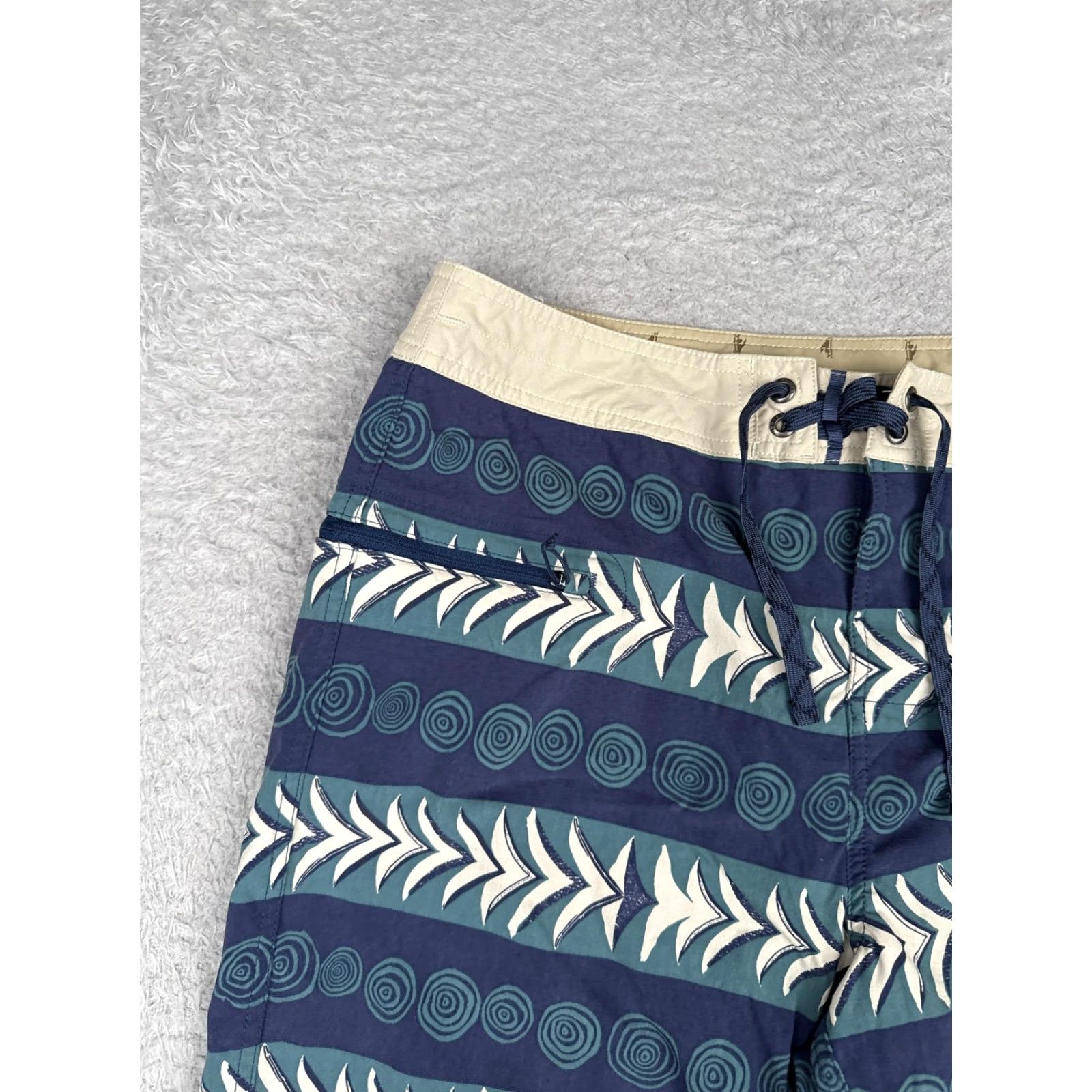 Patagonia Patagonia Board Shorts Mens 34 Blue Tribal Stripe Swim Trunks Drawstring Surf Bottoms Mens Size US 34 / EU 50 - 4 Thumbnail