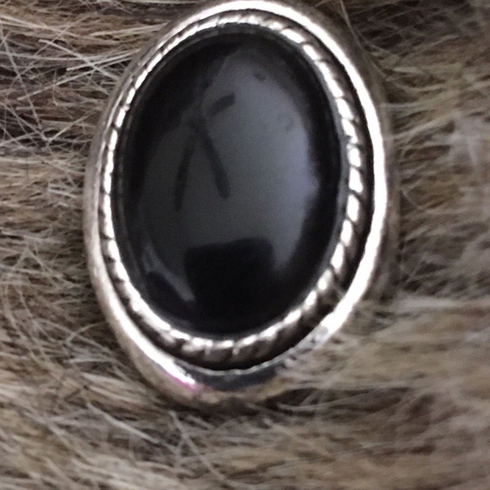 Vintage Vintage silver tone black cabochon glass earrings Size ONE SIZE - 5 Thumbnail