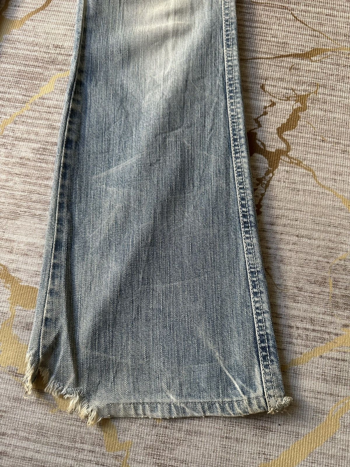 Edwin FLARE Edwin Blue Trip 503 Buckle Back Faded Distressed Denim Size US 28 / EU 44 - 8 Thumbnail