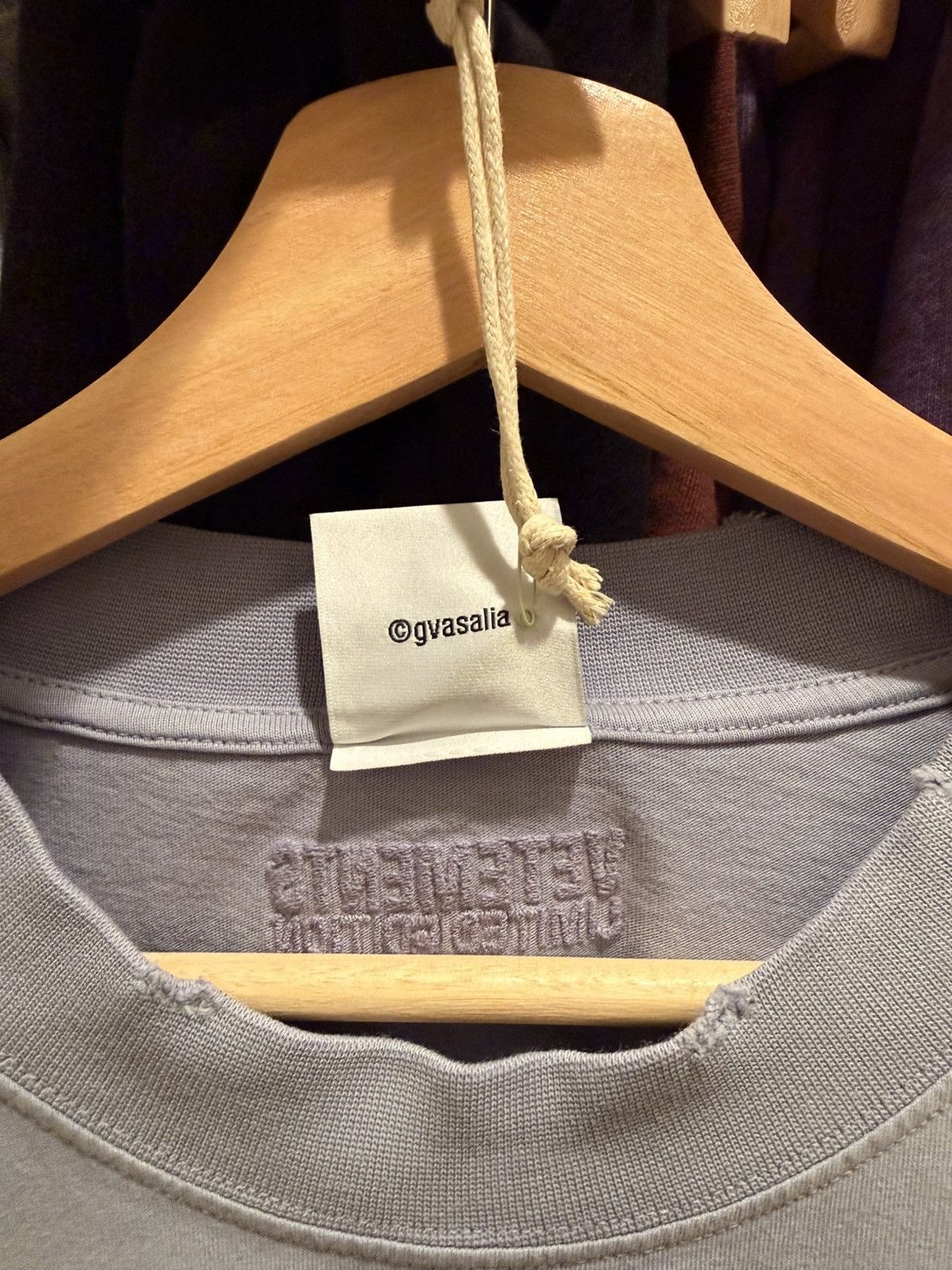Vetements Vetements T Shirt Size US XXL / EU 58 / 5 - 15 Thumbnail