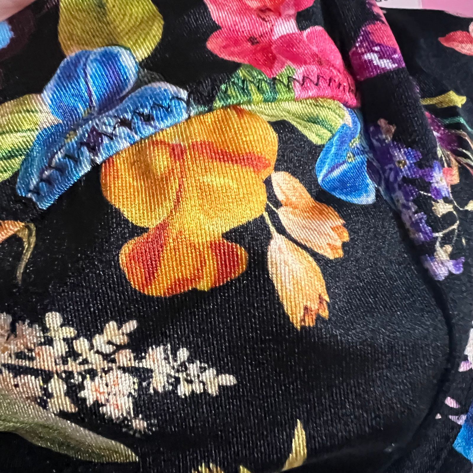 Victoria's Secret Victoria's Secret Swim Birds of Paradise Bikini Top 32DD Size ONE SIZE - 5 Thumbnail