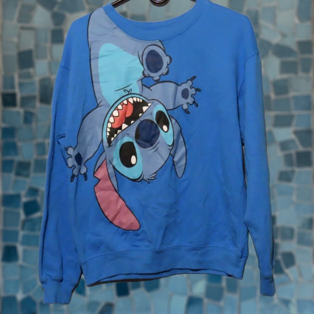 Disney Disney Stitch Women's M Blue Crew Neck Sweatshirt Size M / US 6-8 / IT 42-44 - 1 Thumbnail