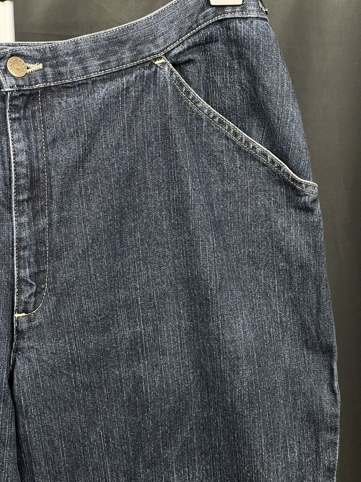 Burberry × Vintage Burberry Vintage wide jeans Italy Size US 38 / EU 54 - 3 Thumbnail