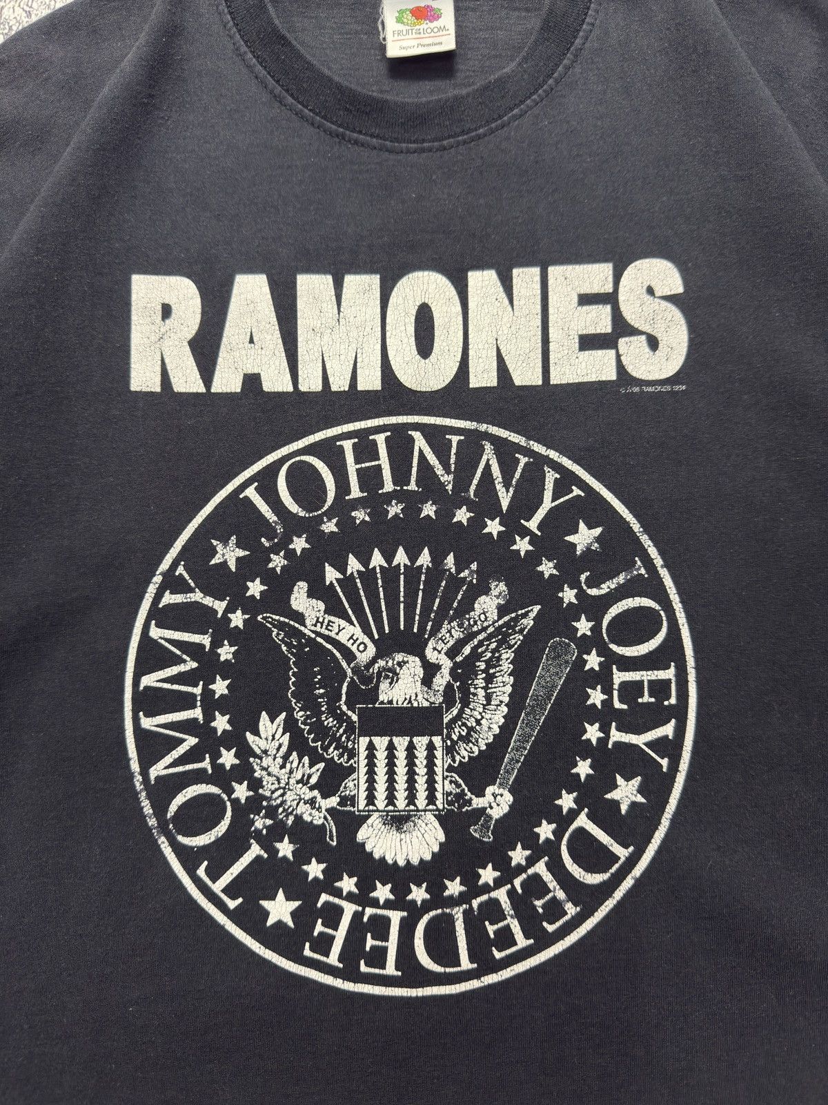 Band Tees 2006 Vintage Ramones Shirt Hey Ho Let's Go Vintage Band Tees Size US XL / EU 56 / 4 - 3 Thumbnail
