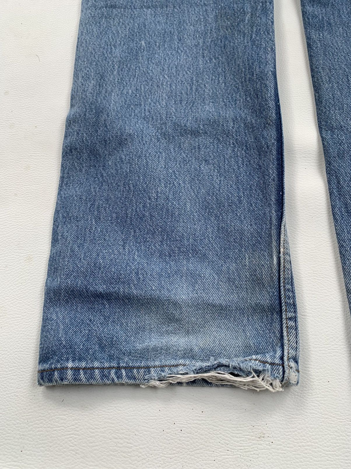 Levi's Vintage Clothing Levi’s 501 Made in USA Vintage Distressed Pants Jeans Size US 32 / EU 48 - 9 Thumbnail