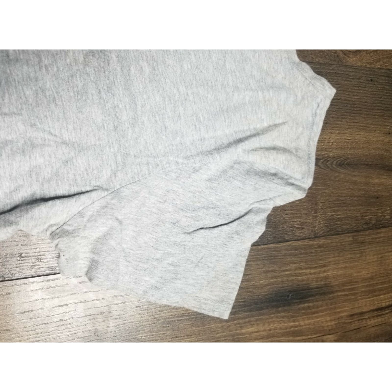 Disney Disney T-Shirt Women’s XL Gray Minnie Mouse Distressed Short Sleeve Shirt Size XL / US 12-14 / IT 48-50 - 4 Thumbnail