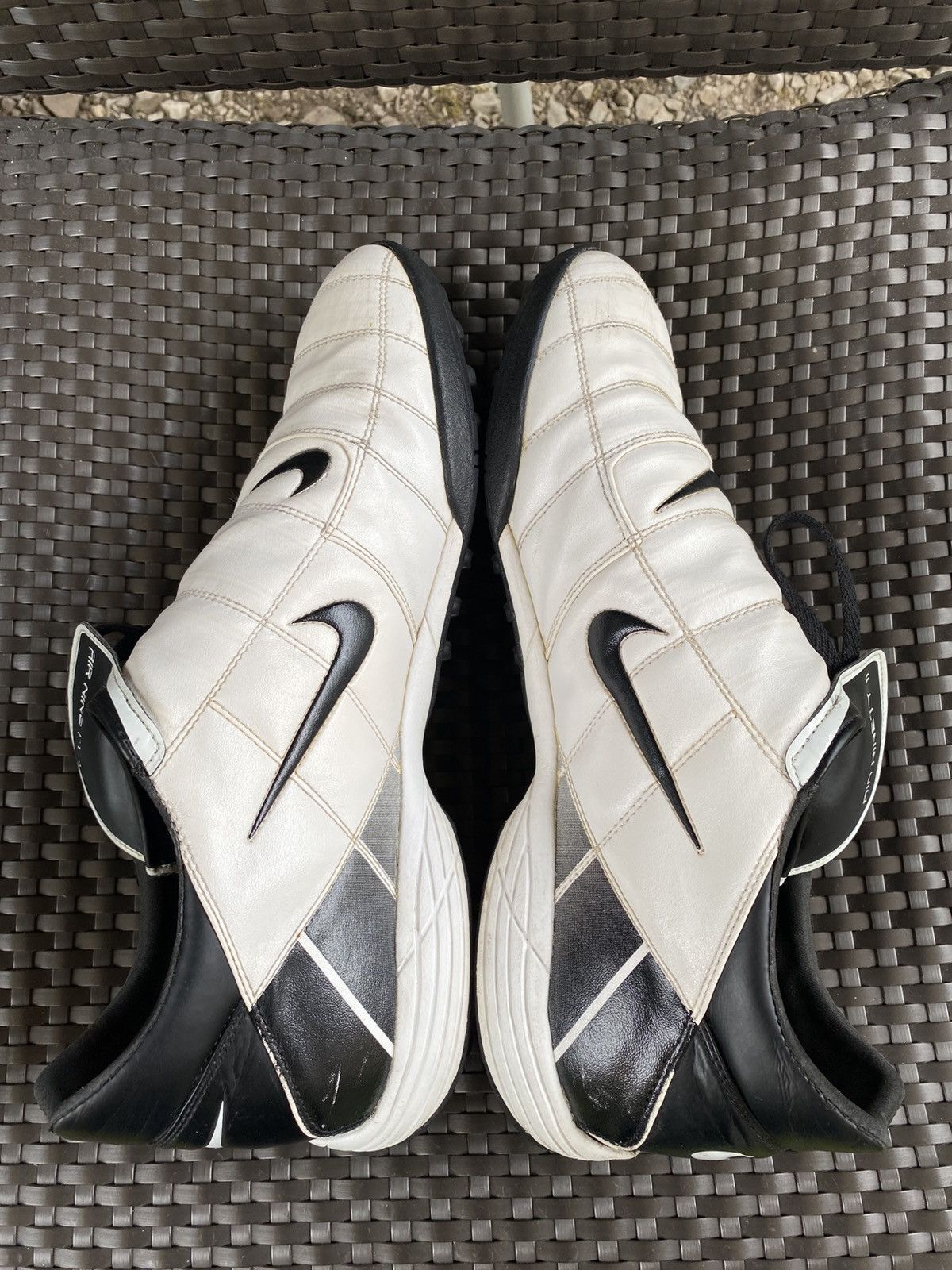 Nike Vintage Nike Air Ninety II Football Soccer Shoes Total 90 Size US 13 / EU 46 - 4 Thumbnail