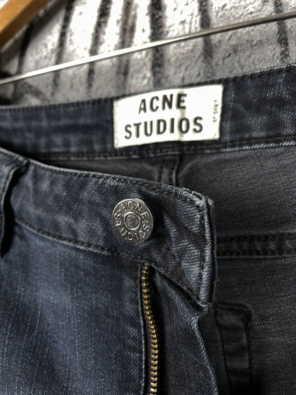 Acne Studios Acne Studios Cropped Distressed Slim Jeans Woman’s Size 26" / US 2 / IT 38 - 8 Thumbnail