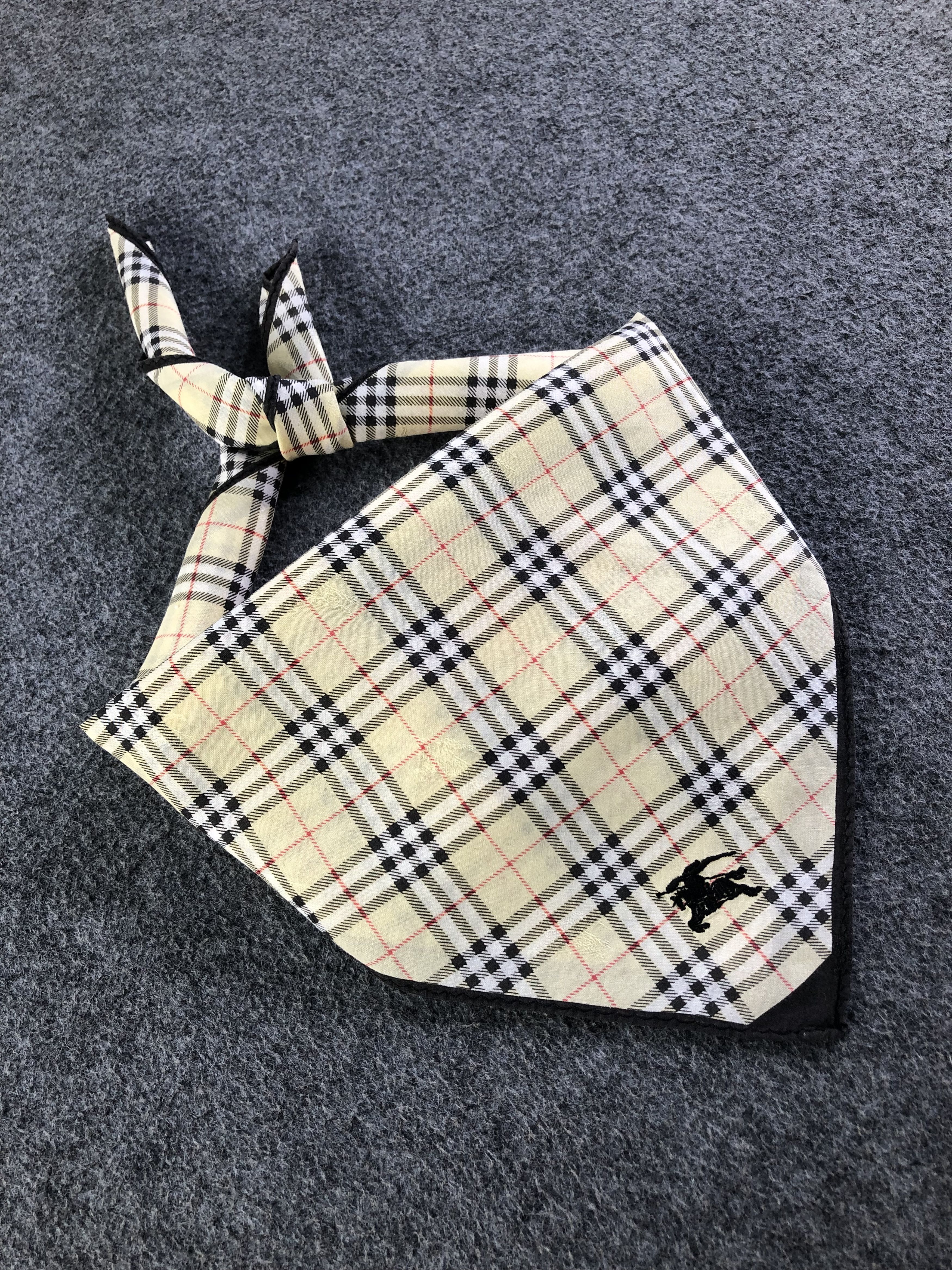 Burberry Burberry Handkerchief / Bandana / Neckerchief C337 Size ONE SIZE - 2 Thumbnail