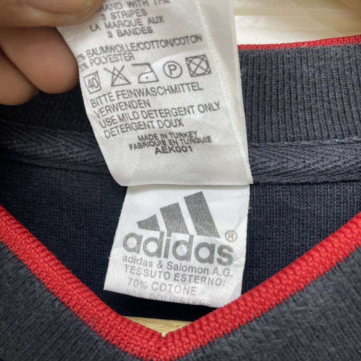 Adidas × Salomon × Vintage Vintage Adidas AC Milan Sweatshirt Pull Over Jacket Size US L / EU 52-54 / 3 - 5 Thumbnail