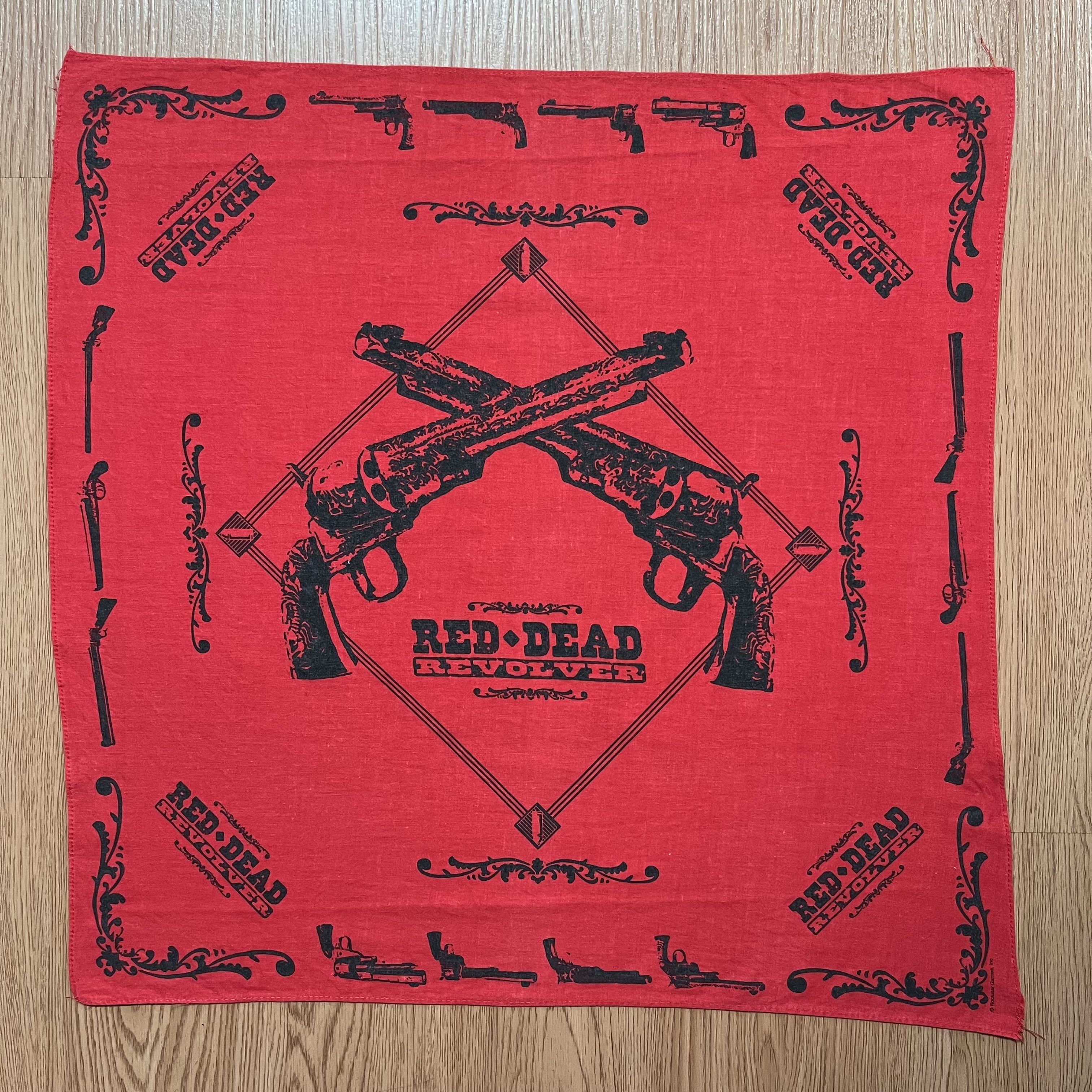 Vintage Red dead revolver bandana handkerchief Size ONE SIZE - 1 Thumbnail