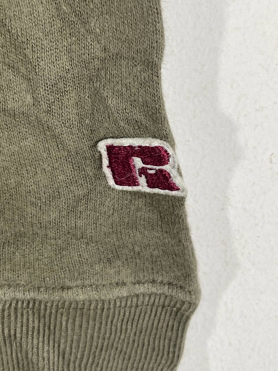 Russell Athletic Vintage Russell athletic armee Size US M / EU 48-50 / 2 - 5 Thumbnail