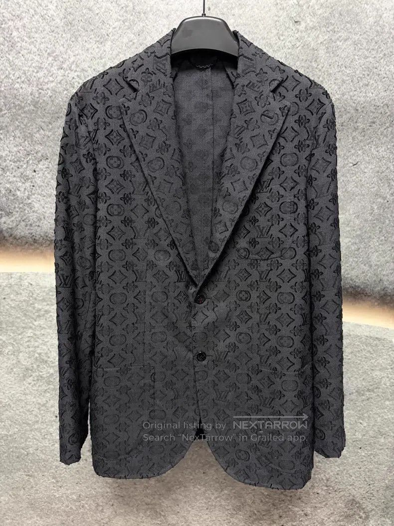 Louis Vuitton Louis Vuitton Full print jacket Size US XL / EU 56 / 4 - 1 Thumbnail
