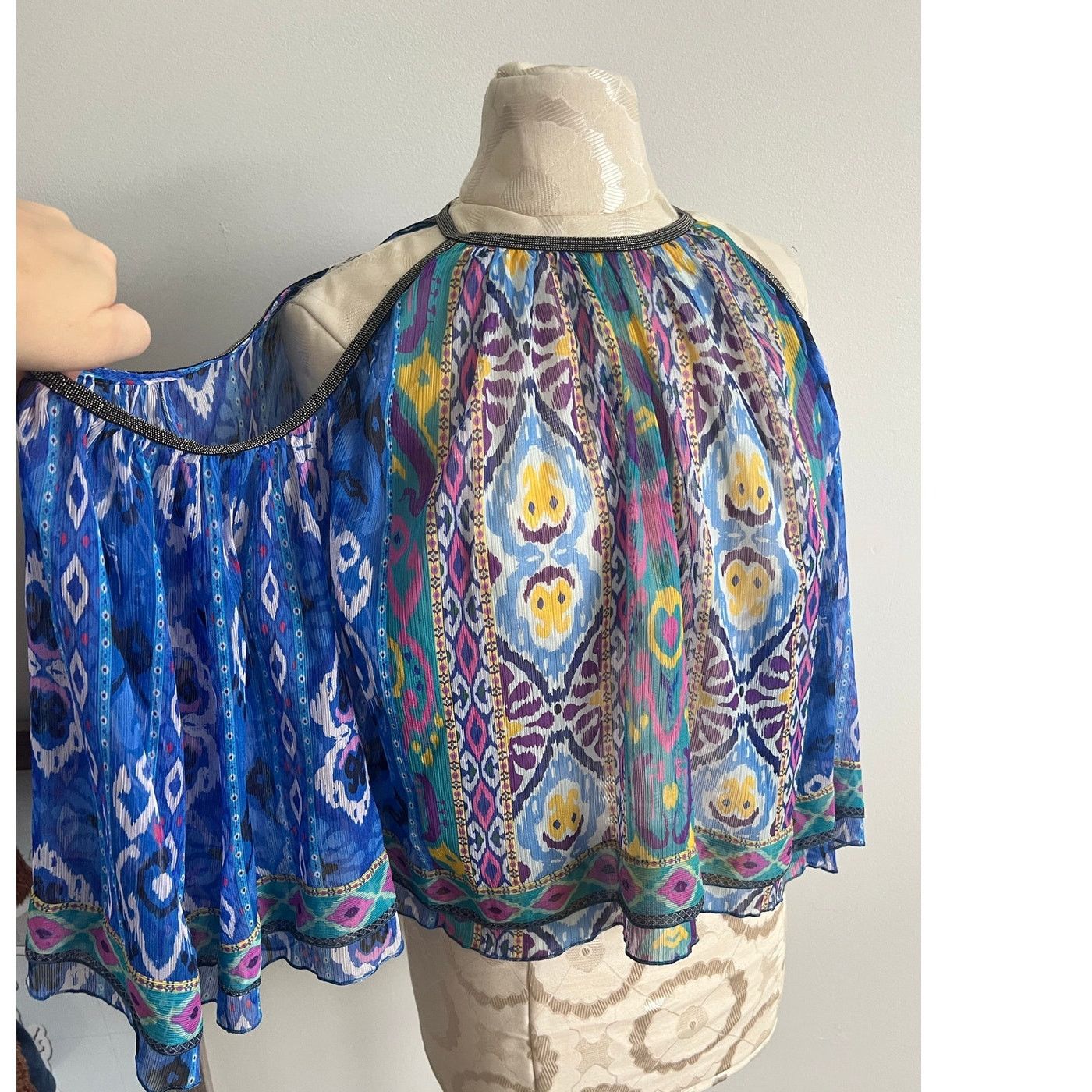 Zara Zara Open Shoulder Geometric Print Sheer Blouse Small Size S / US 4 / IT 40 - 2 Thumbnail