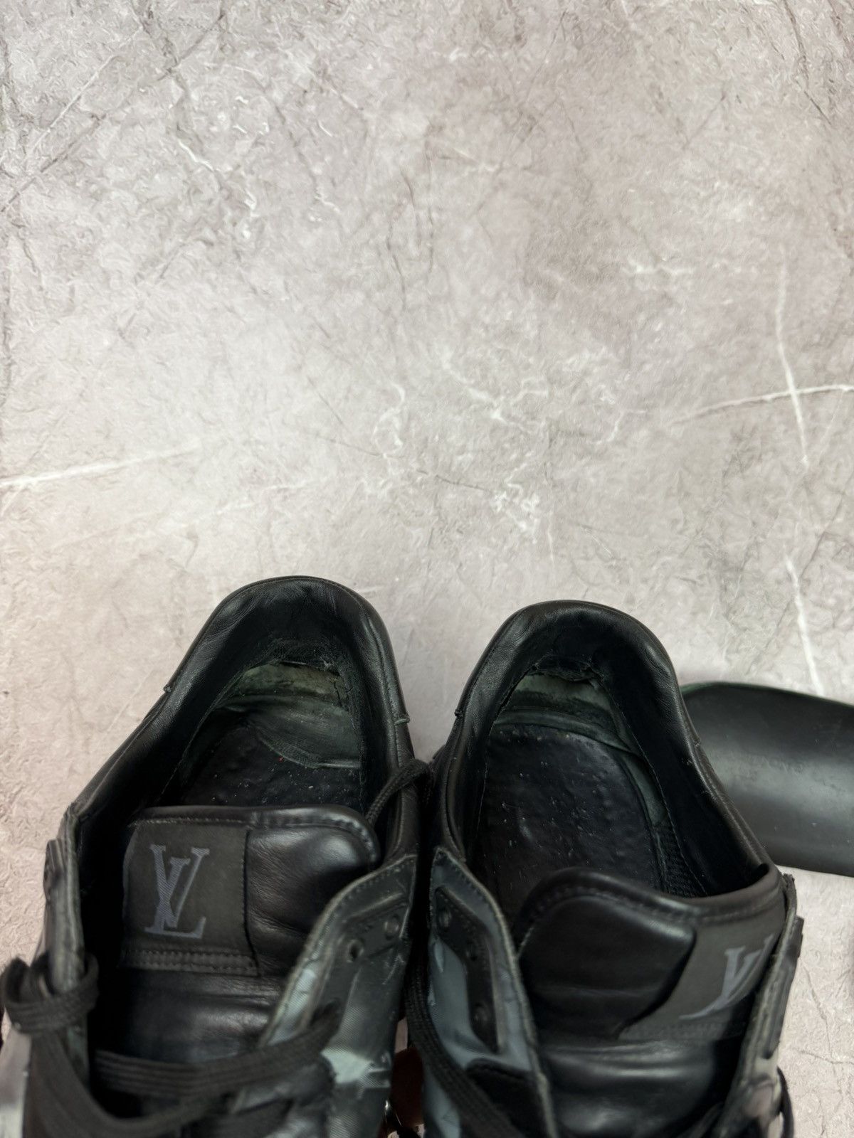 Louis Vuitton Louis Vuitton Run Away Sneaker Black Monogram Leather LV 10 Size US 11 / EU 44 - 22 Thumbnail
