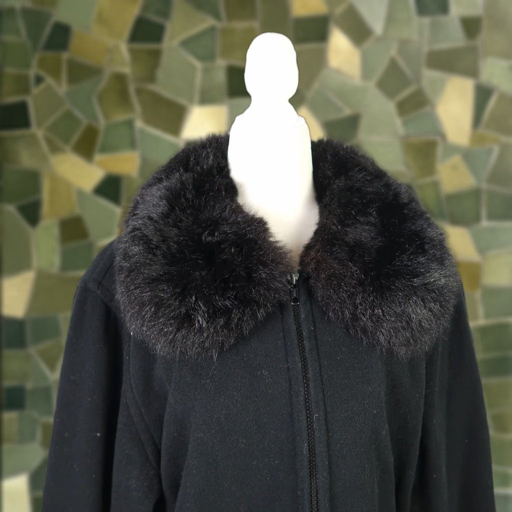 Vintage VINTAGE 80s black cashmere wool zip front jacket opossum fur collar Women Jacket 8 Size M / US 6-8 / IT 42-44 - 1 Thumbnail
