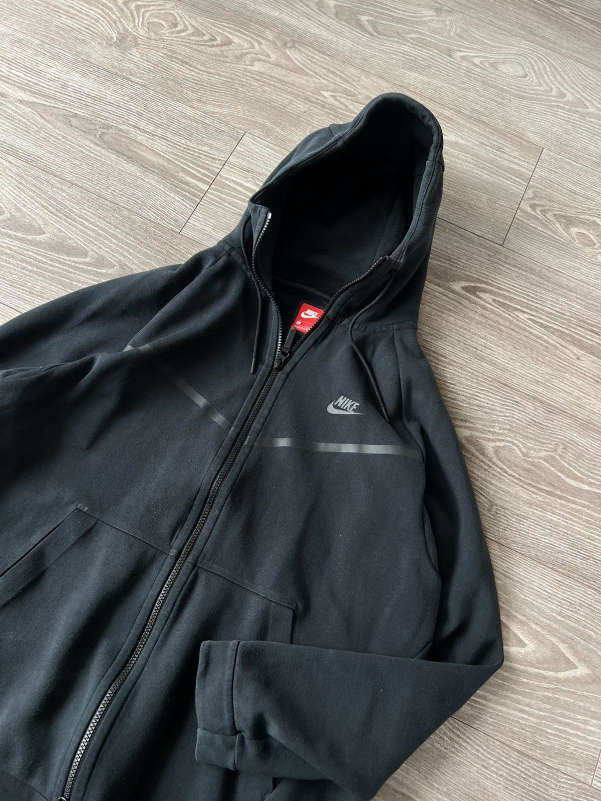 Designer × Nike ‼️Nike Tech Fleece Triple Black Windrunner Zip Hoodie‼️ Size US L / EU 52-54 / 3 - 17 Thumbnail