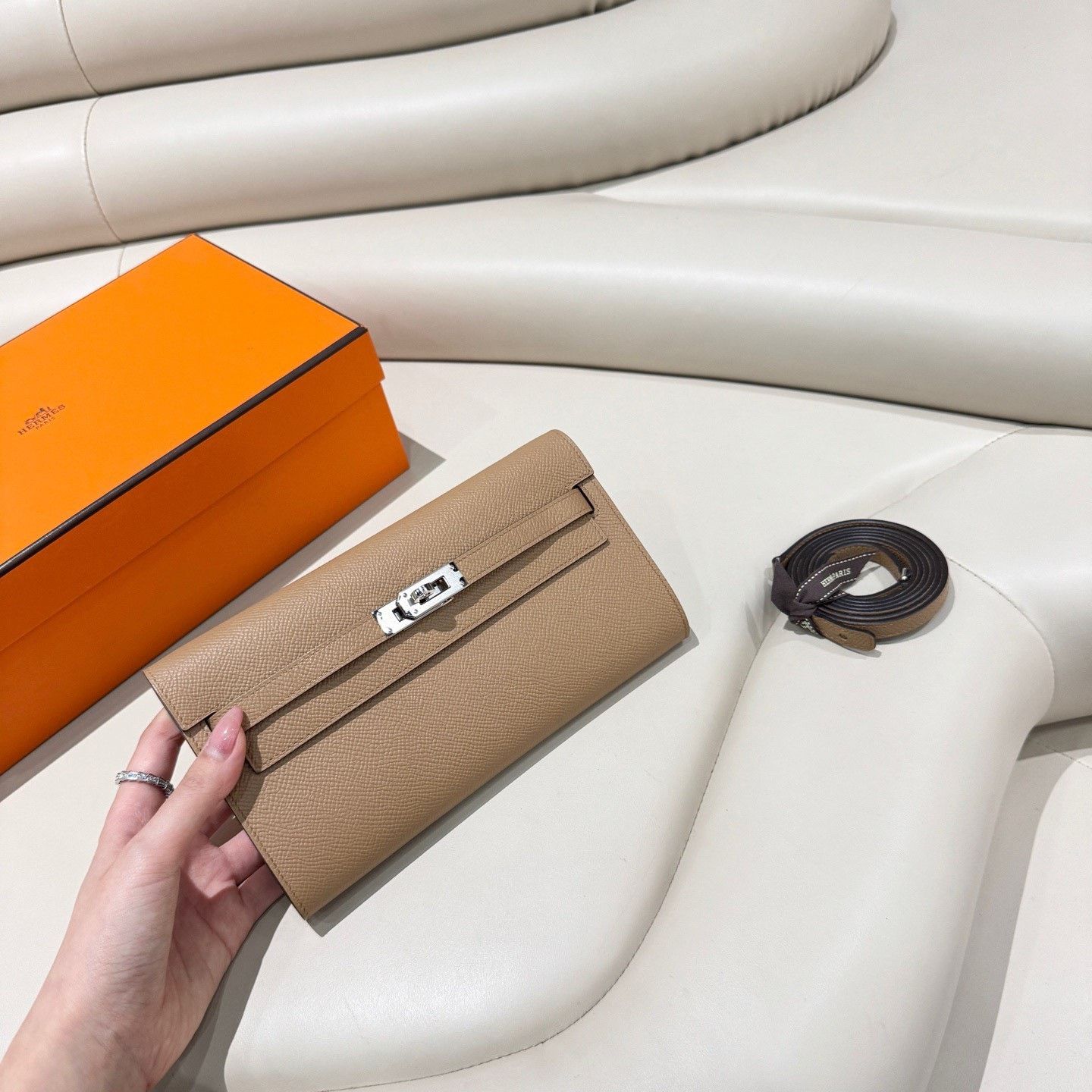 Hermes Hermes Kelly To Go Size ONE SIZE - 1 Thumbnail