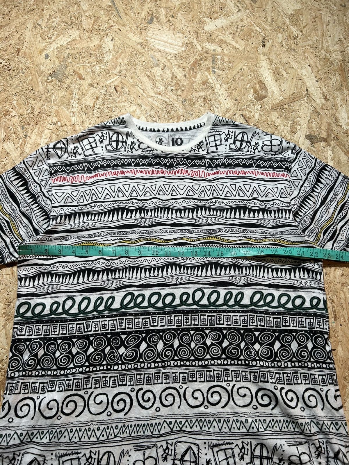Gramicci Gramicci Geometric Tribal Pattern Tee Size US L / EU 52-54 / 3 - 12 Thumbnail
