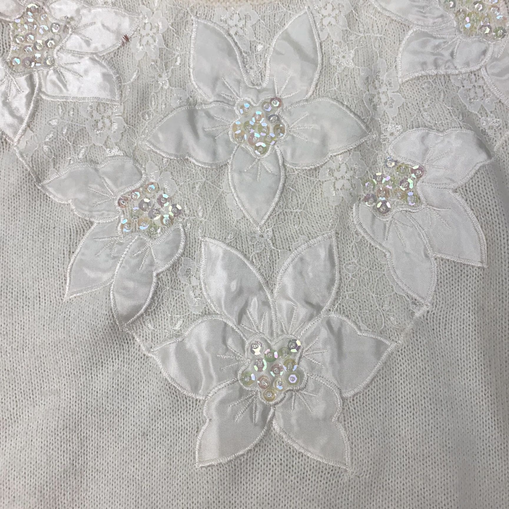 Vintage VINTAGE Cristina Sweater Womens Medium White Floral Sequin Shoulder Pads 80s Size M / US 6-8 / IT 42-44 - 2 Thumbnail