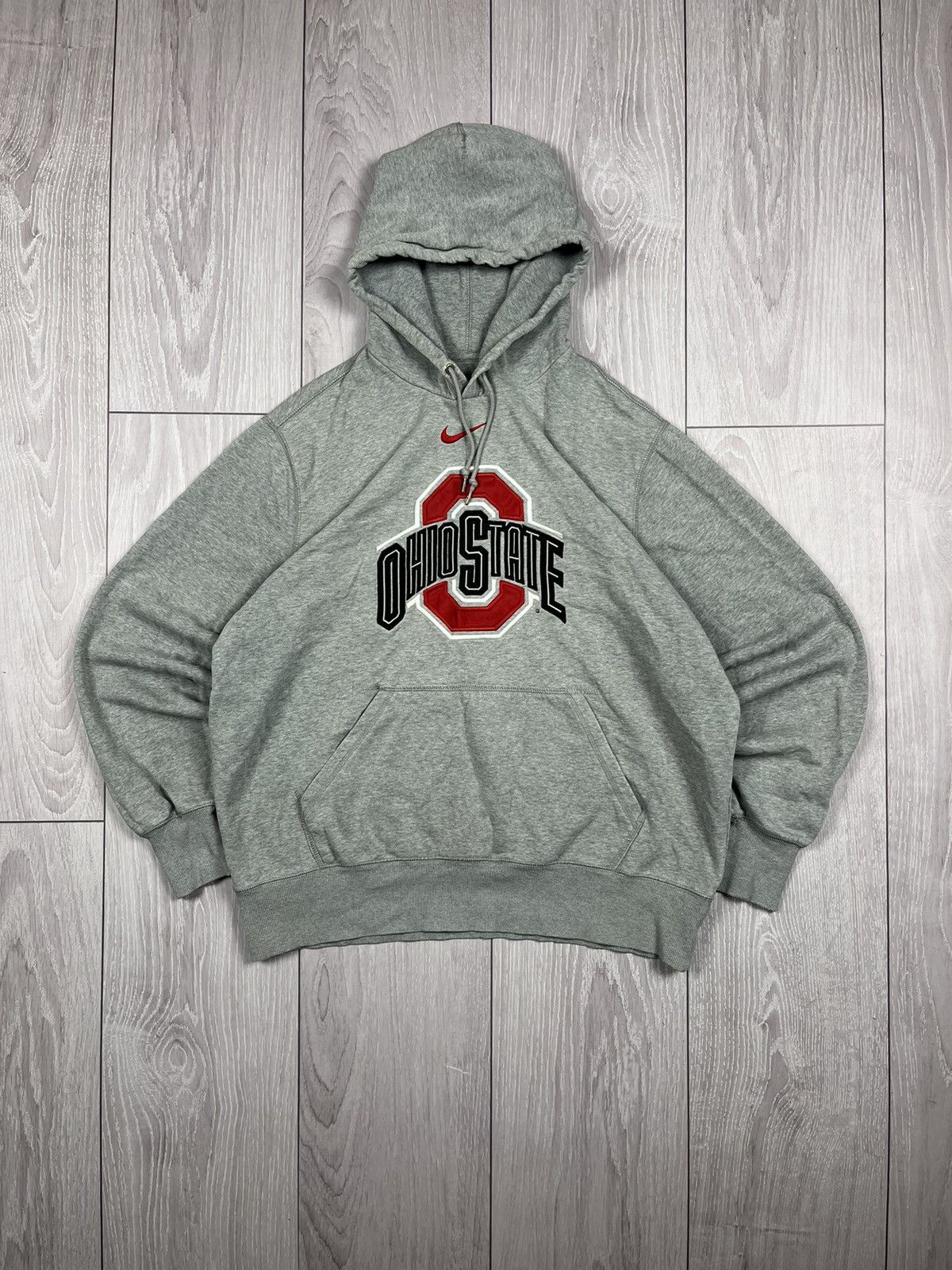 Nike × Vintage Vintage Nike Ohio State Center Logo Grey Hoodie 00s Size US M / EU 48-50 / 2 - 1 Thumbnail