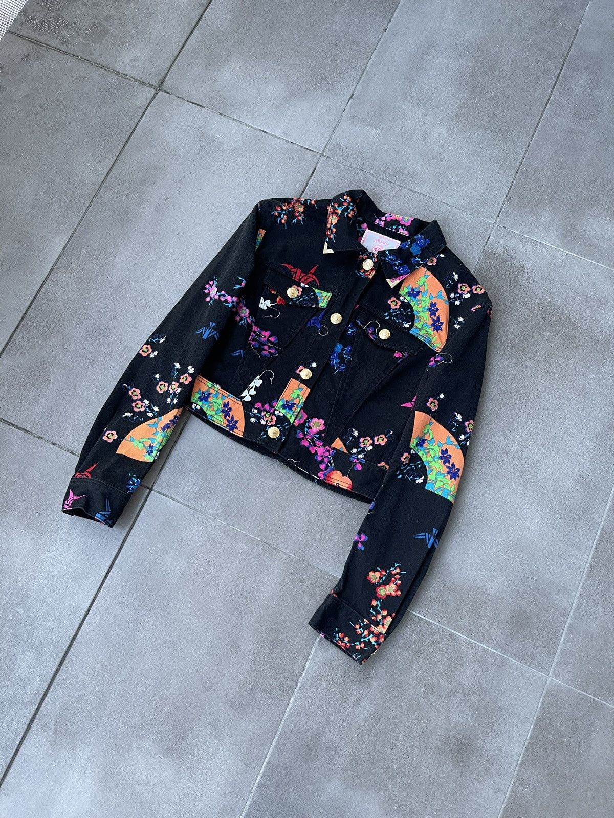 Versace AW11 Versace X H&M Abstract Printed Black Denim Jacket Size XS / US 0-2 / IT 36-38 - 2 Thumbnail