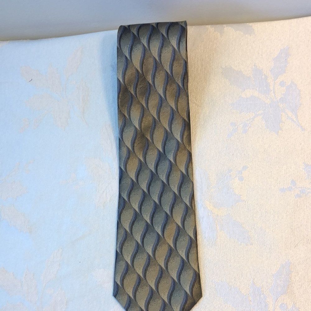 DKNY DKNY 100 percent silk tie Size ONE SIZE - 3 Thumbnail