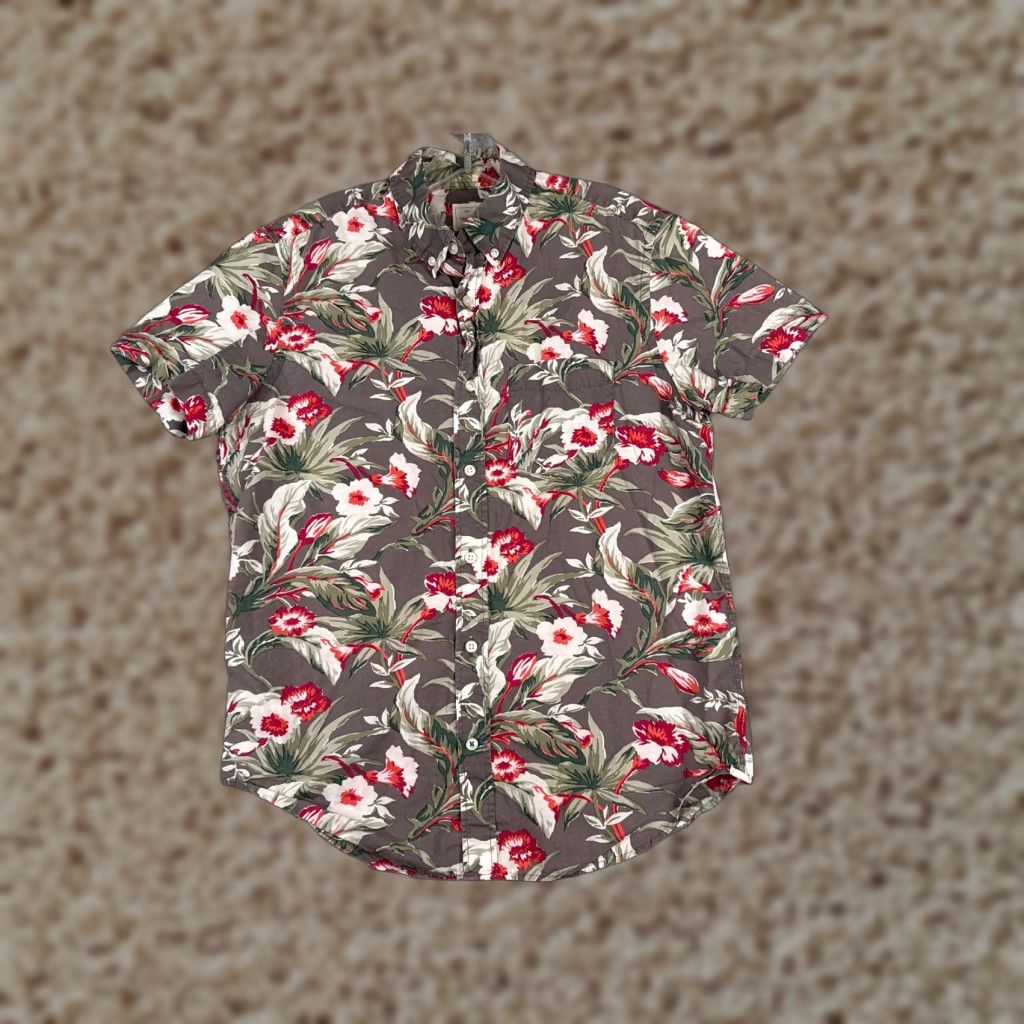 Gap Gap Shirt Men Medium Gray Red Green Floral Leaf Button Up 100% Cotton Hawaiian Size US M / EU 48-50 / 2 - 1 Thumbnail