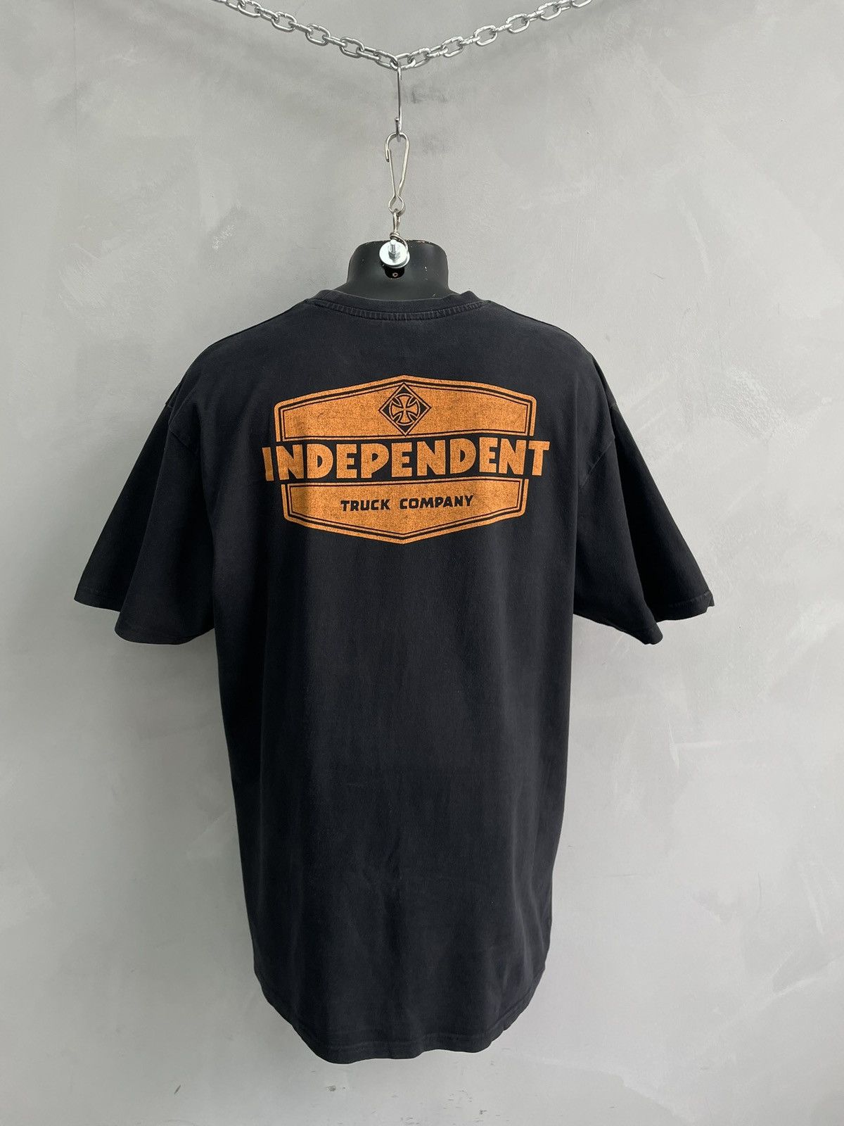 Independent Truck Co. Rare 90s vintage independent skater boxy t shirt Size US XL / EU 56 / 4 - 1 Thumbnail
