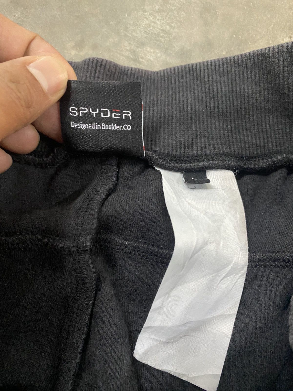 Spyder Spyder Short Pants Sun Fade Black 🔥 Size US 30 / EU 46 - 5 Thumbnail