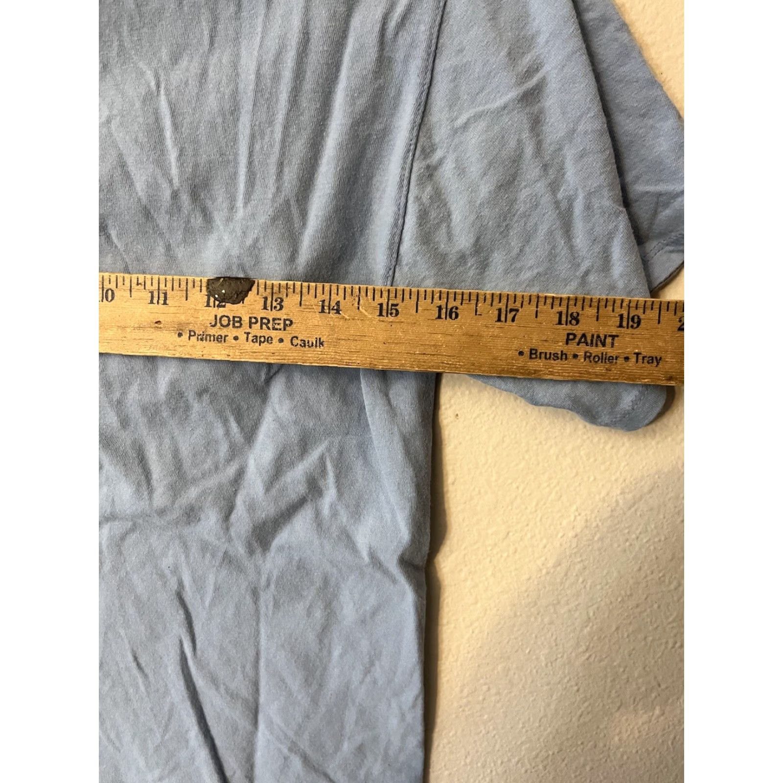 Champion VINTAGE Champion T-shirt Men Small Blue logo Tee Short Sleeve Pullover Crew Men's S Blue Logo 90s Shirt Size US S / EU 44-46 / 1 - 5 Thumbnail