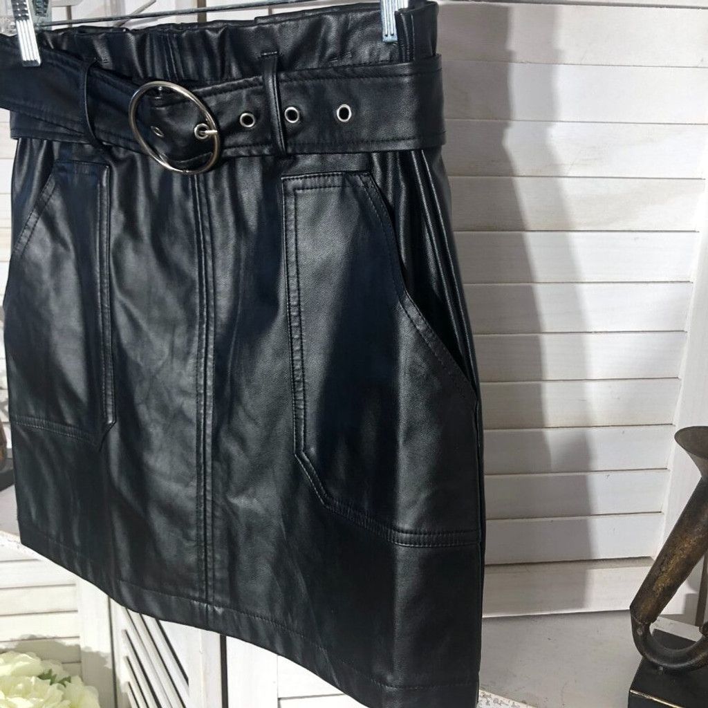 Vintage black mini skirt Y2K vegan leather belted with pockets Sz S Size 28" / US 6 / IT 42 - 3 Thumbnail