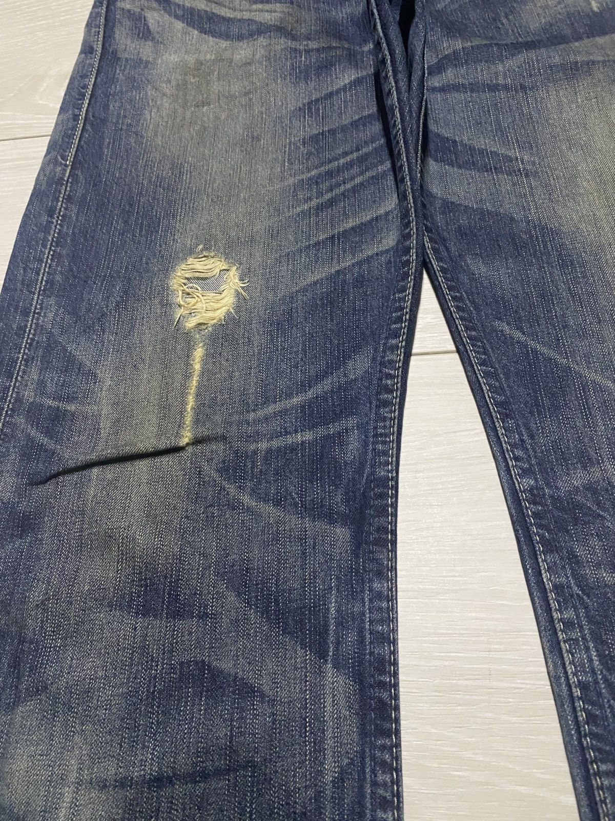 Levi's Levis 202 Vietnam Crazy Wash Distressed Buckle Back Jeans Size US 33 - 7 Thumbnail