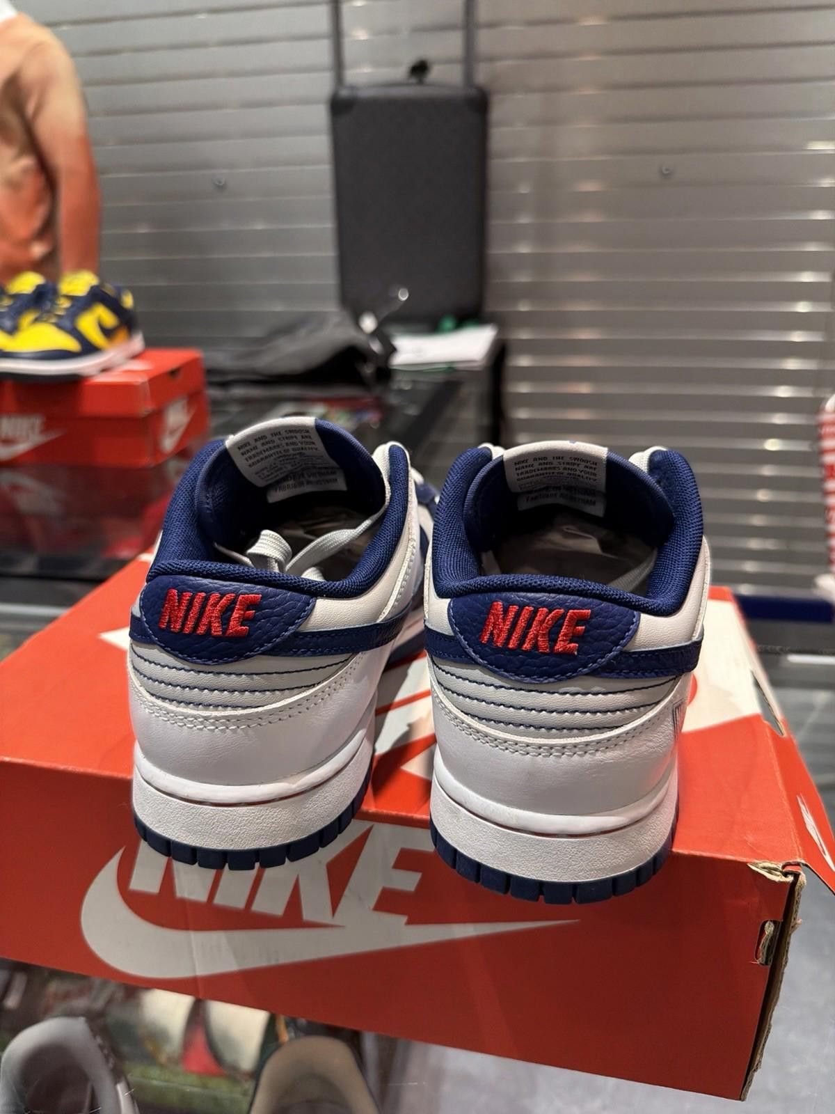 Nike Size 8.5 - Nike Dunk Low EMB x NBA 75th Anniversary Size US 8.5 / EU 41-42 - 11 Thumbnail
