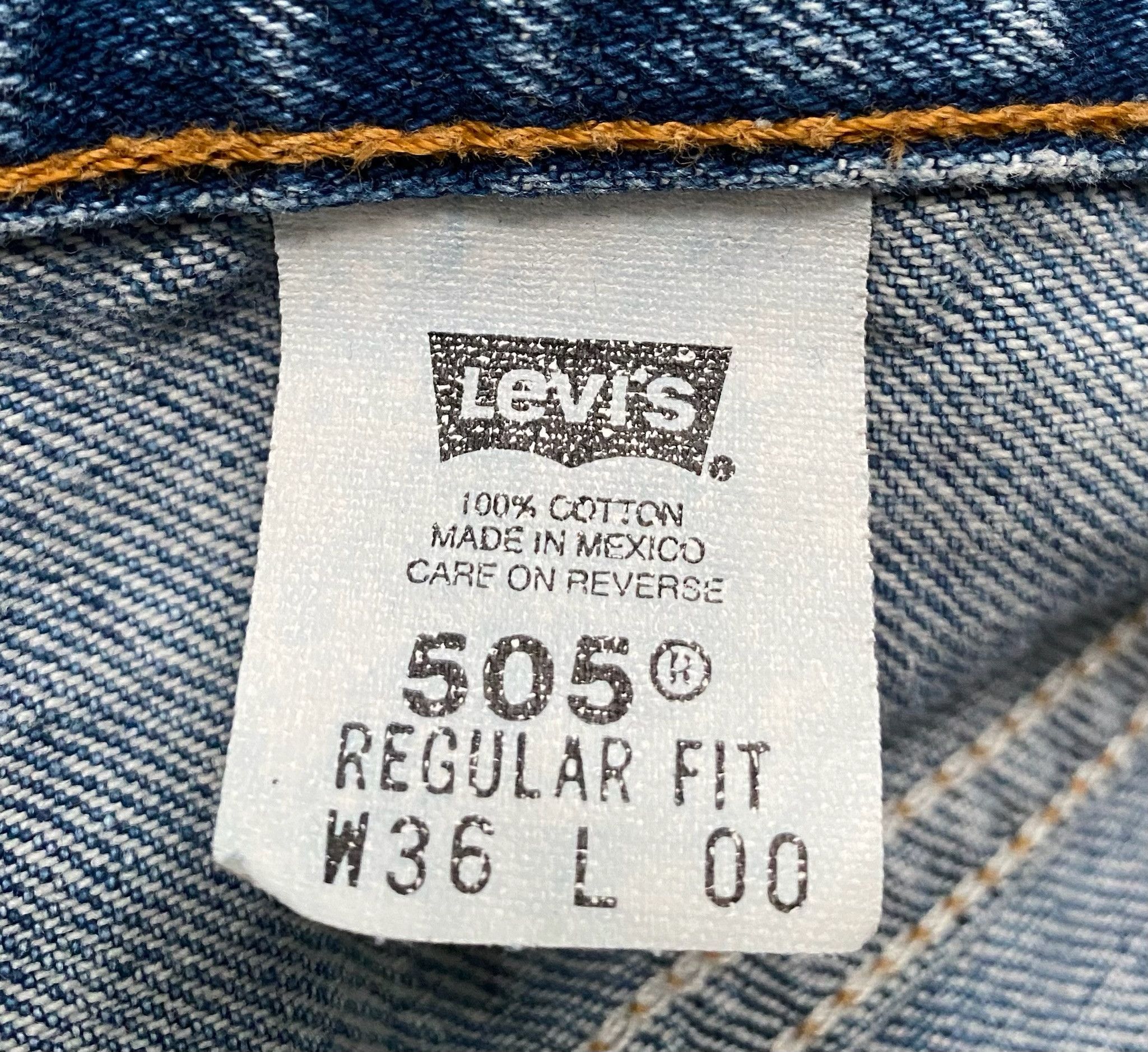Levi's 90’s Levi’s 505 Medium Wash Denim Jean Shorts Jorts 35 Size US 35 - 3 Thumbnail