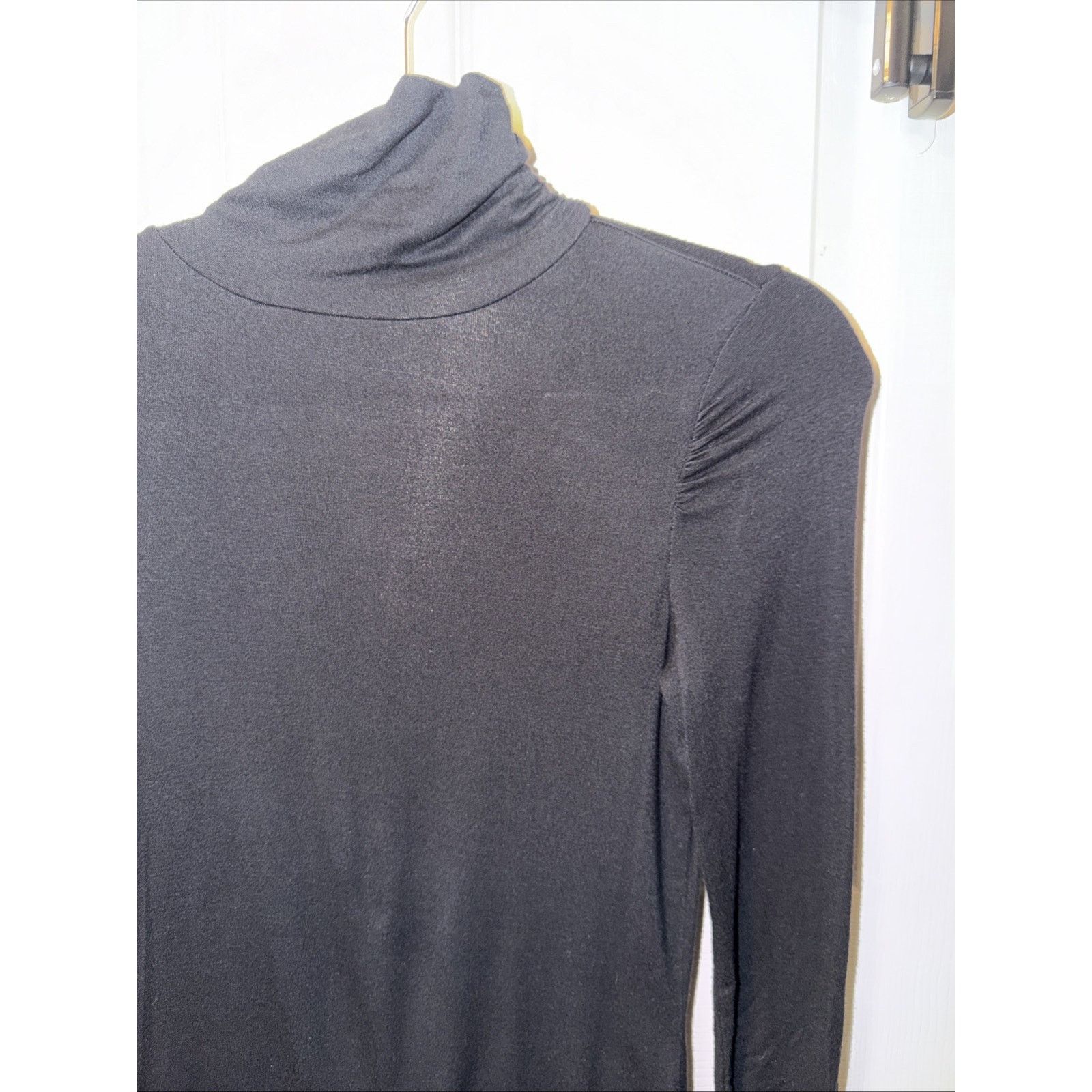 Apt. 9 Apt. 9 Essentials Women's Shirt PXS Black Turtle Neck Long Size XS / US 0-2 / IT 36-38 - 3 Thumbnail