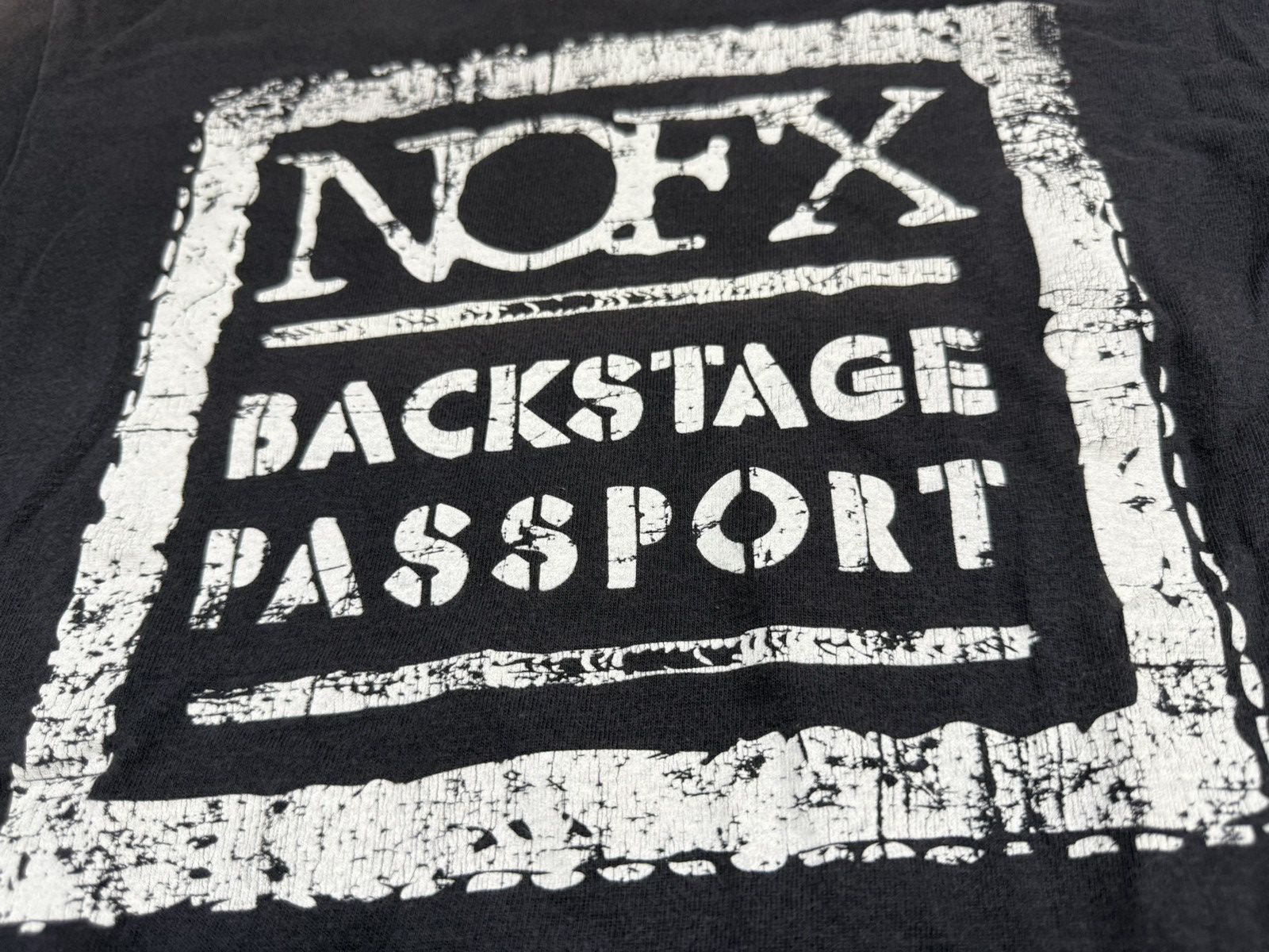 Band Tees × Other × Vintage Vintage 2000s NOFX Backstage Pass Japan Tour T Shirt Size US S / EU 44-46 / 1 - 4 Thumbnail