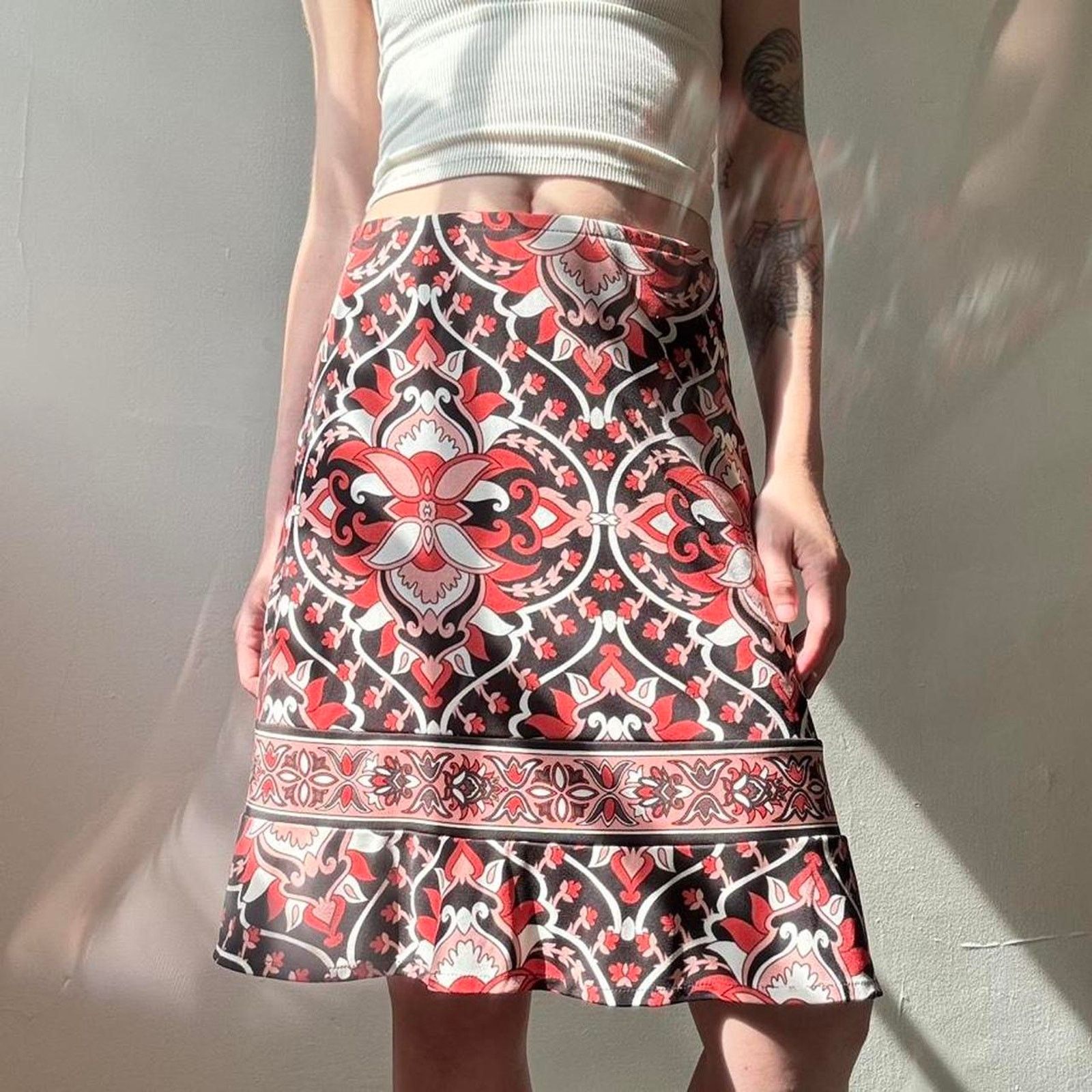 Vintage Vintage New York & Company Patterned Skirt Small Y2K Size 30" / US 8 / IT 44 - 5 Thumbnail