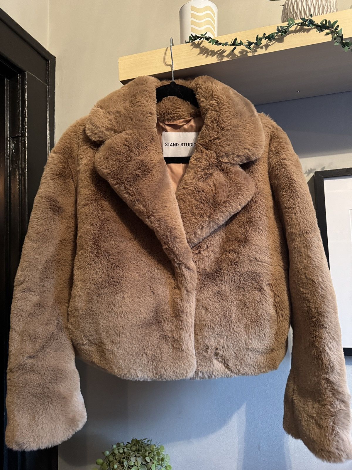 STAND STUDIO Janet Faux Fur Cropped Jacket Size M / US 6-8 / IT 42-44 - 2 Thumbnail