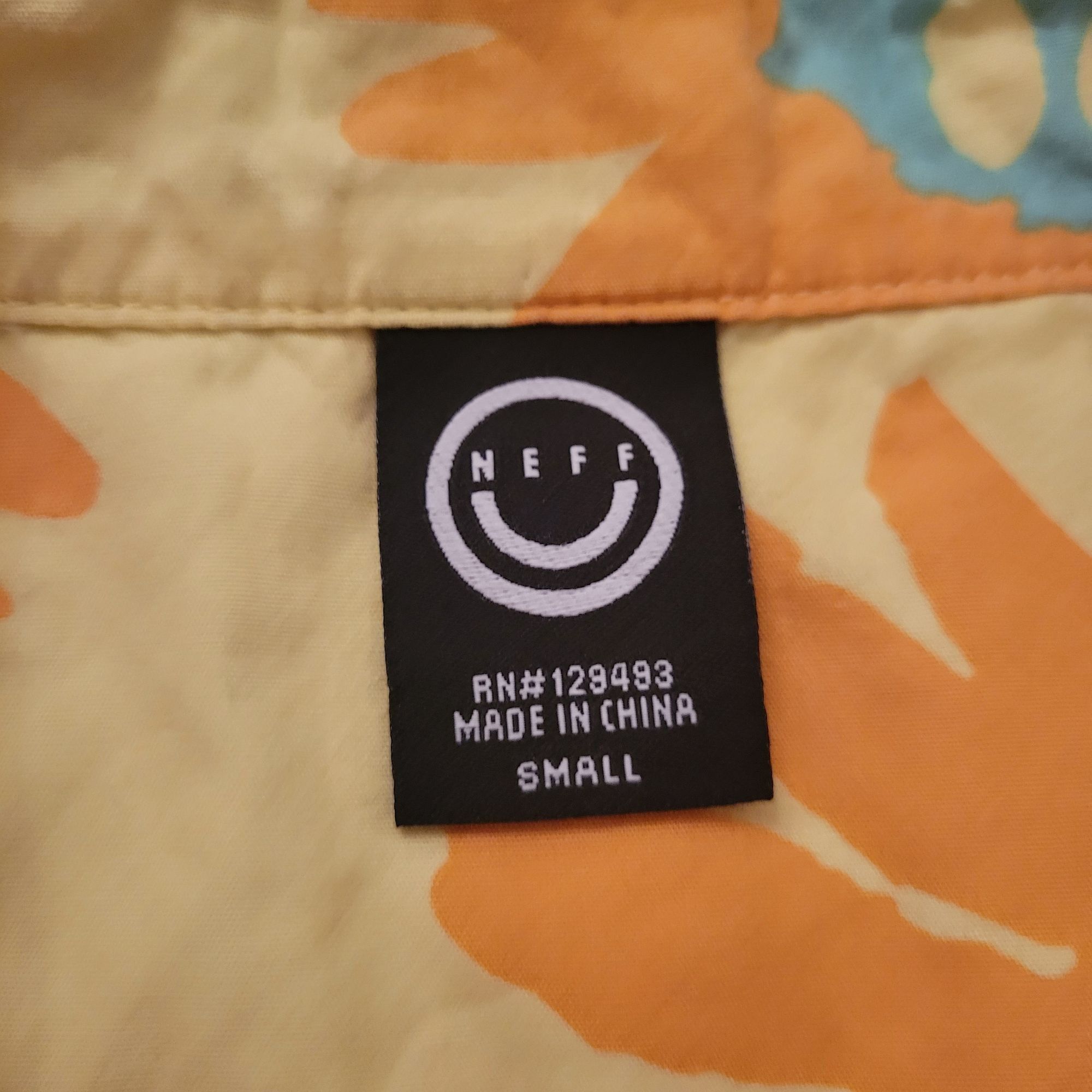 NEFF Neff Smiley Face Floral Short Sleeve Button Up Shirt S Cotto Size US S / EU 44-46 / 1 - 2 Thumbnail