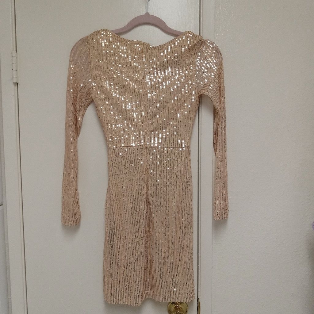Other NWT Hello Molly Zoe Rose Gold / Champagne Sequin Dress Size XS / US 0-2 / IT 36-38 - 6 Thumbnail
