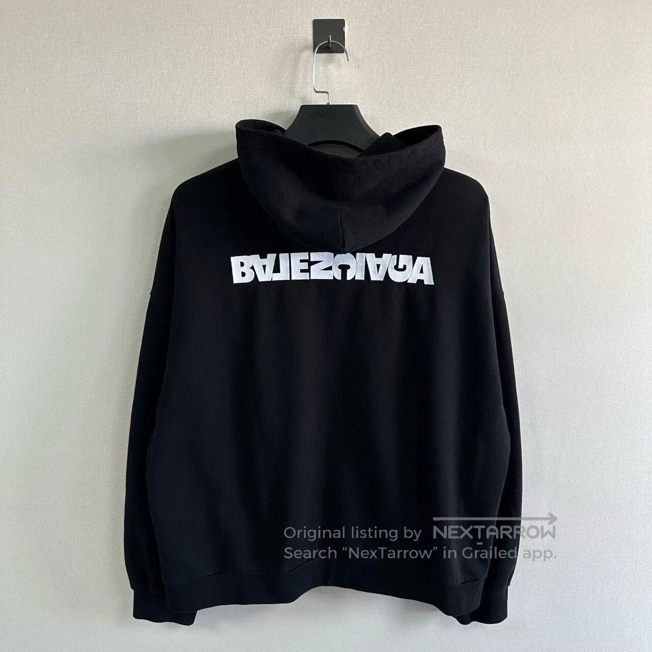 Balenciaga balenciaga reversible embroidered zip. Size US M / EU 48-50 / 2 - 2 Thumbnail