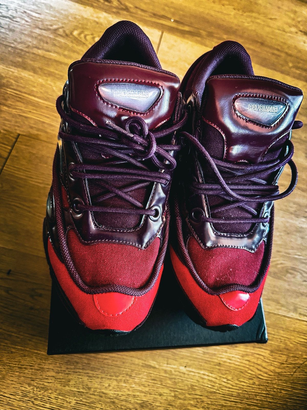 Raf Simons Raf Simons x adidas Ozweego III Burgundy Size US 8.5 / EU 41-42 - 4 Thumbnail