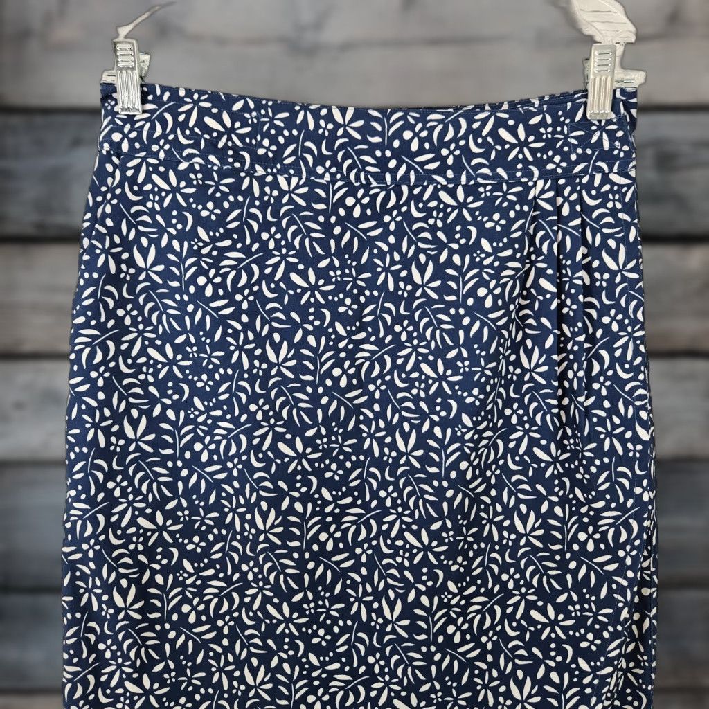 Vintage Rip Skirt Wrap Skirt Womens S Blue Knee Length Pockets 3 Polyester Spandex Size 28" / US 6 / IT 42 - 1 Thumbnail