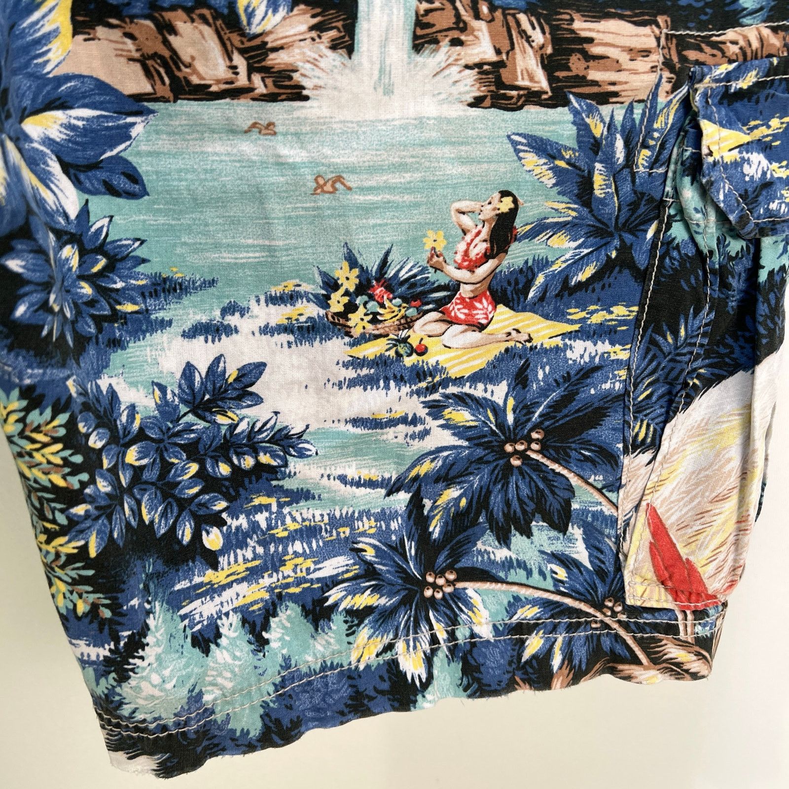 Denim & Supply Ralph Lauren Denim & Supply Printed Swim Trunks Hawaiian Motif Size US 31 - 5 Thumbnail