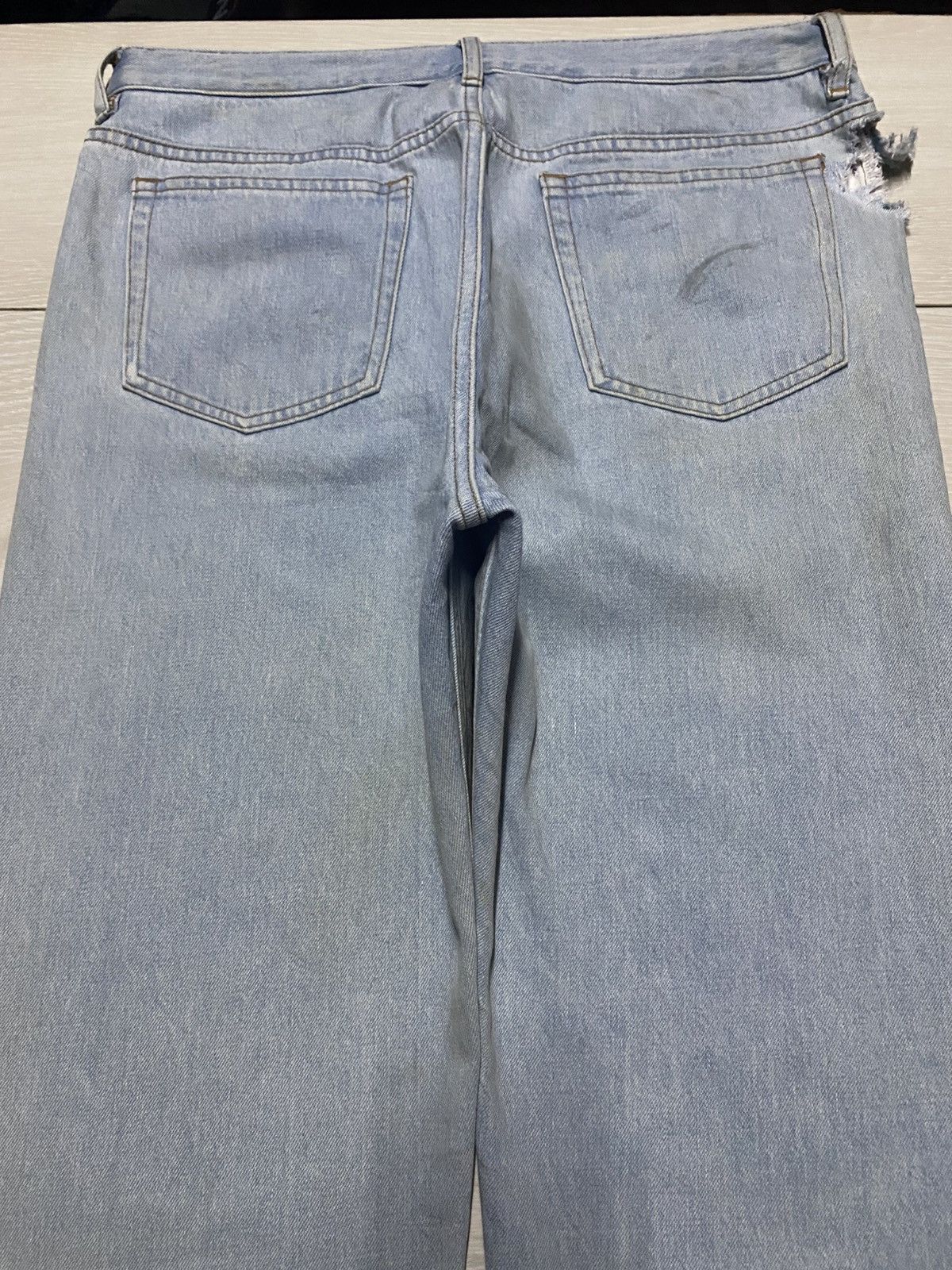 A.P.C. Vintage Apc Reu Madame Paris Light Wash Ripped Jeans Size US 32 / EU 48 - 4 Thumbnail